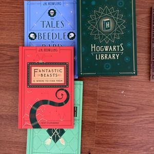Harry Potter book set with storage holder